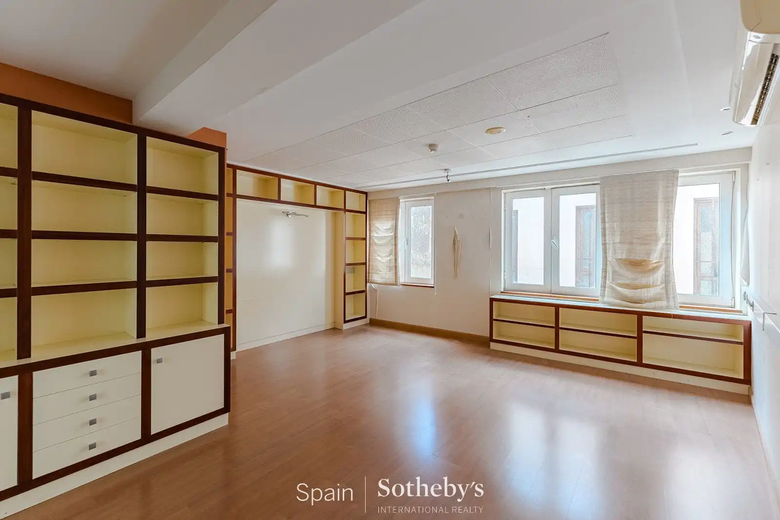 Office for sale in San Cristóbal de la Laguna  with Terrace and Storage room