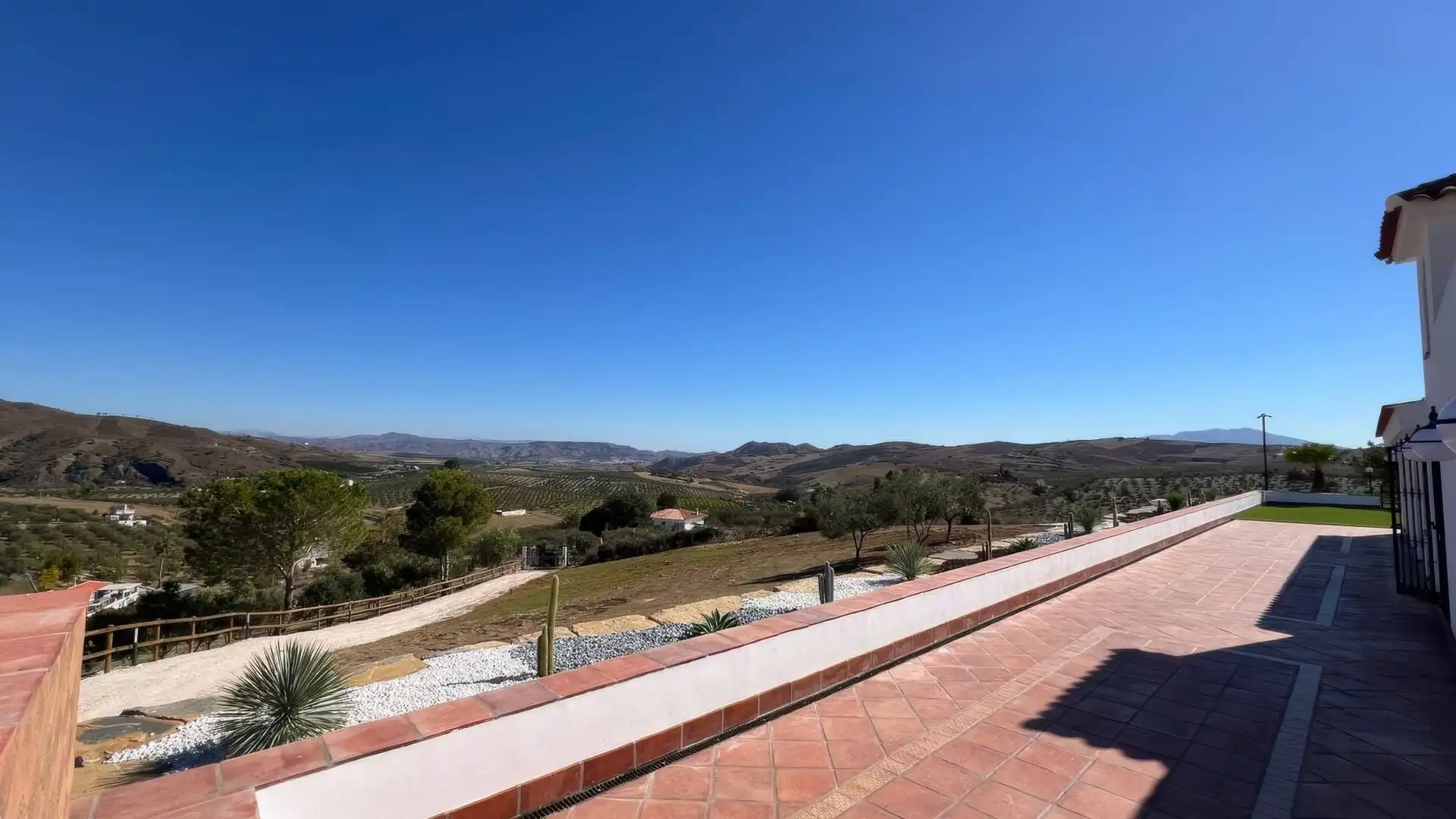Casa rústica amb piscina en venda a Casarabonela, imagen 28