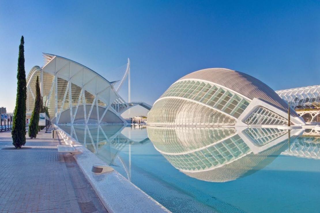 Vista exterior de Edifici en venda en  Valencia Capital