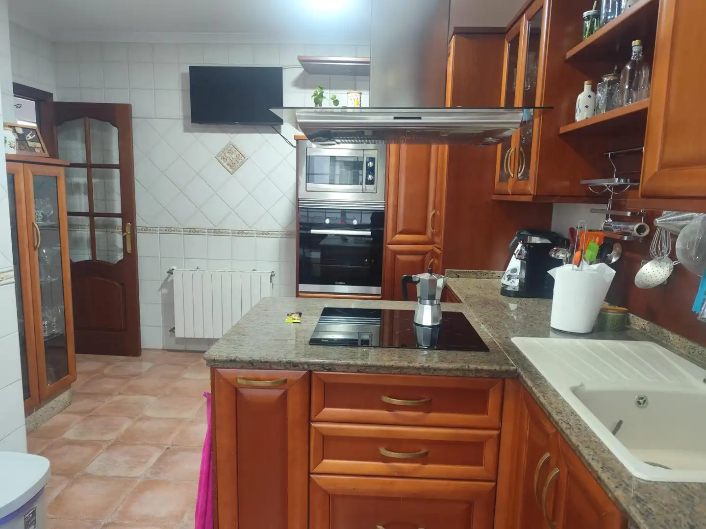 Kitchen of Houses for sale in Córdoba  with Air Conditioner, Terrace and Storage room