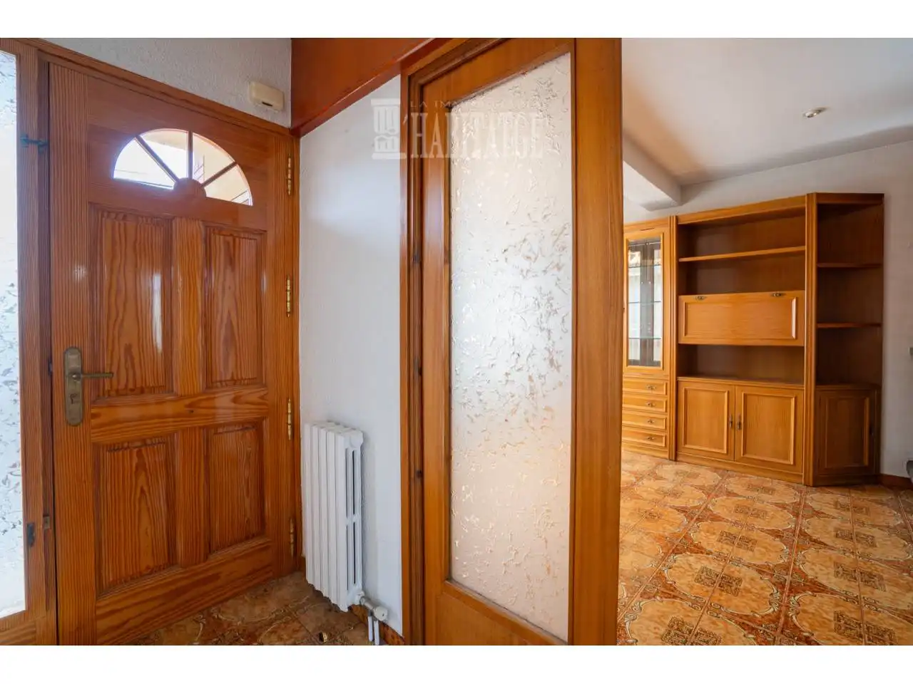 Houses for sale in Centelles  with Air Conditioner, Heating and Terrace