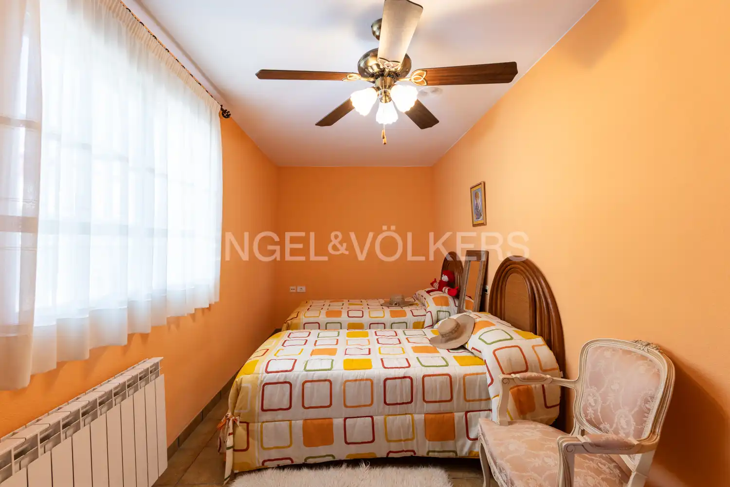 Dormitori de Casa o xalet en venda en Oropesa del Mar / Orpesa amb Aire condicionat, Calefacció i Jardí privat