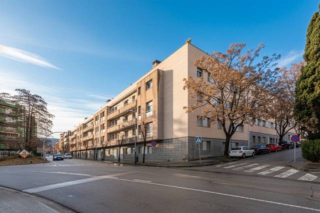 Piso en Venta en Carrer dels Banys en Montserrat - El Passeig