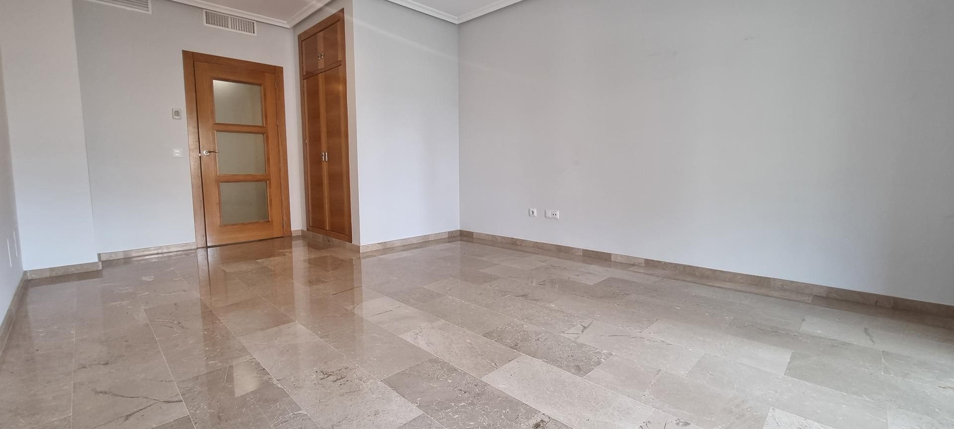 Apartment to rent in Cartagena  with Air Conditioner, Heating and Terrace