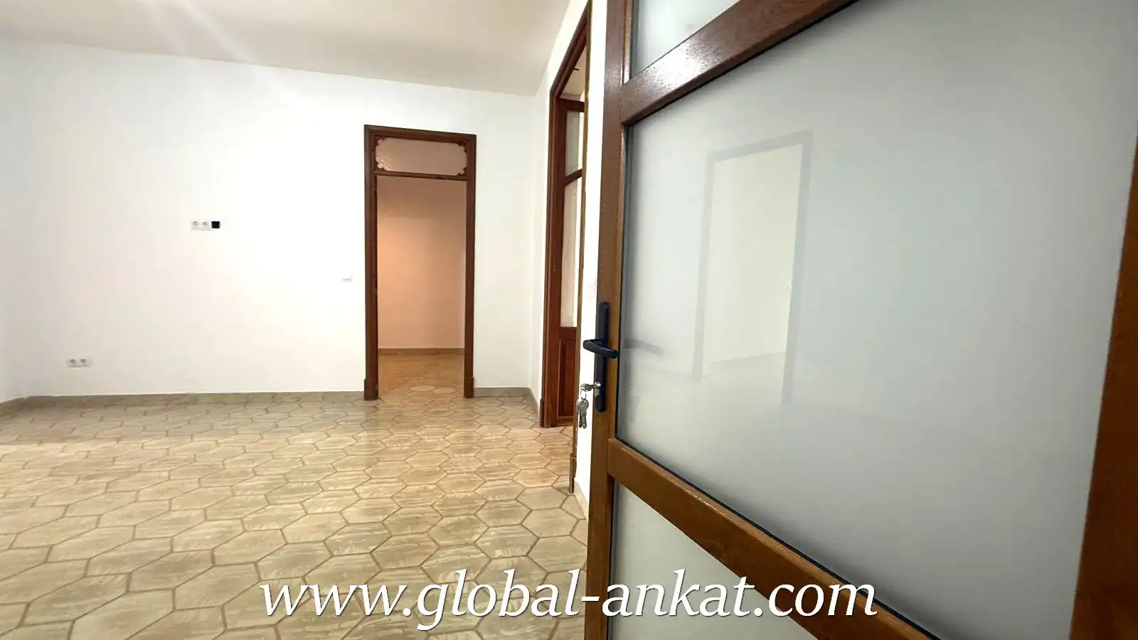 Wohnung zum Verkauf in Felanitx mit Terrasse, Abstellraum und Möbliert