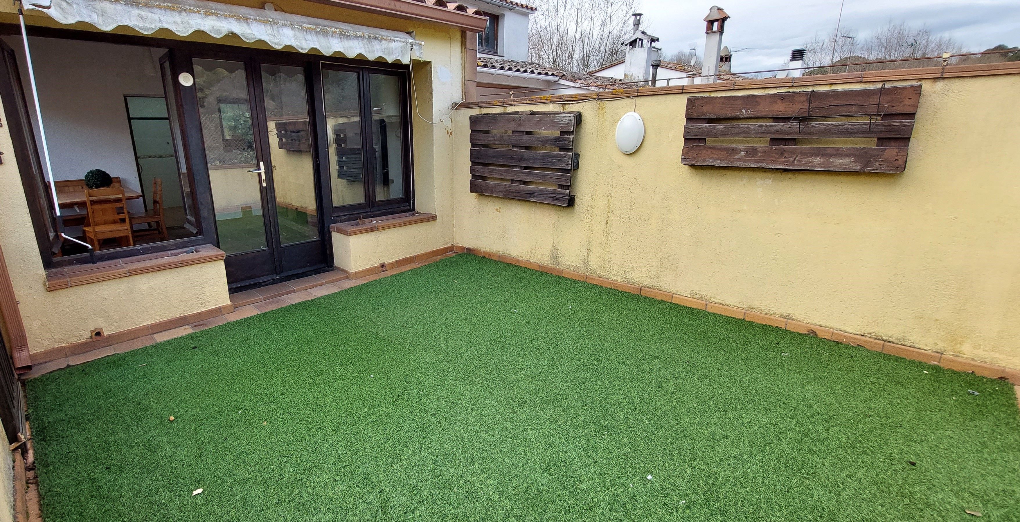 Terrassa de Dúplex de lloguer en Vallgorguina amb Calefacció, Terrassa i Forn