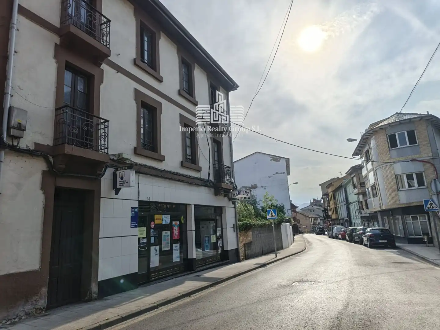 Vista exterior de Edifici en venda en Mieres (Asturias)