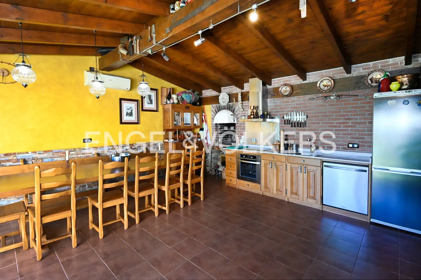 Cocina de Casa o chalet en venta en Santa Cruz de Bezana con Aire acondicionado, Calefacción y Jardín privado