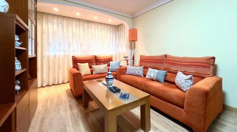 Foto 5 de Piso en venta en Media Legua,  Madrid Capital