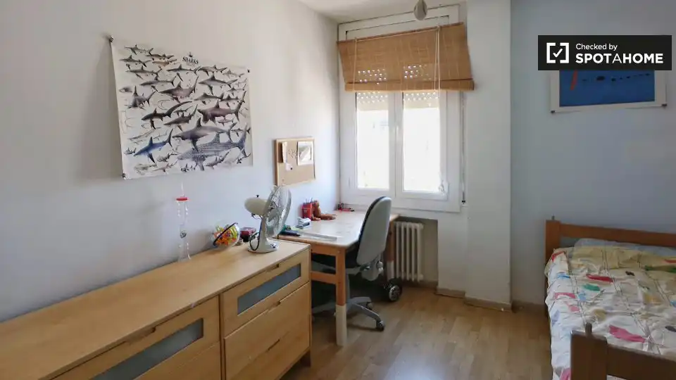 Habitació a Barri de les Corts