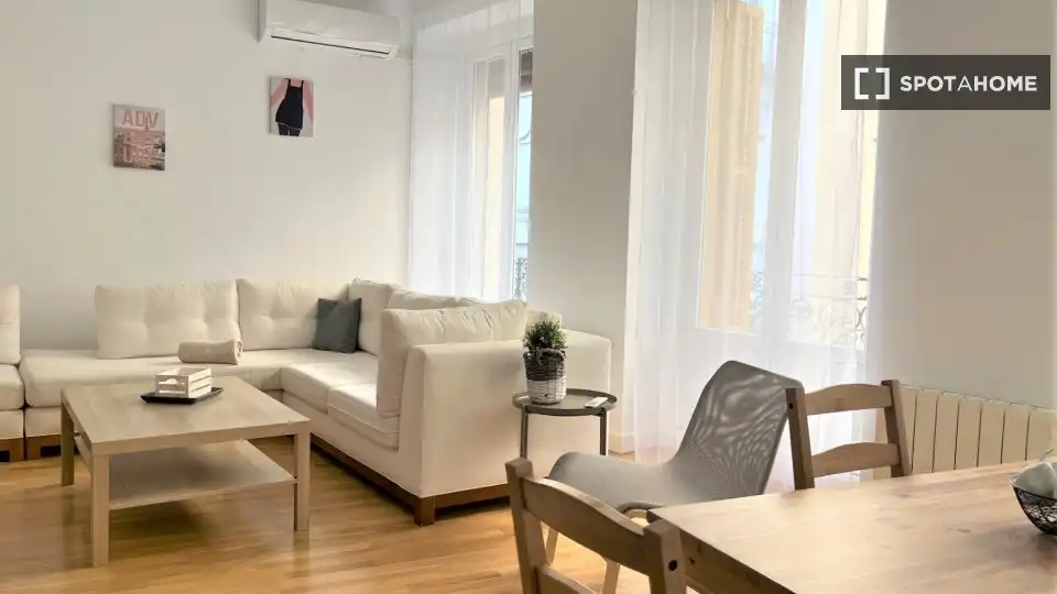 Appartement avec balcon à louer à Centro, imagen 14