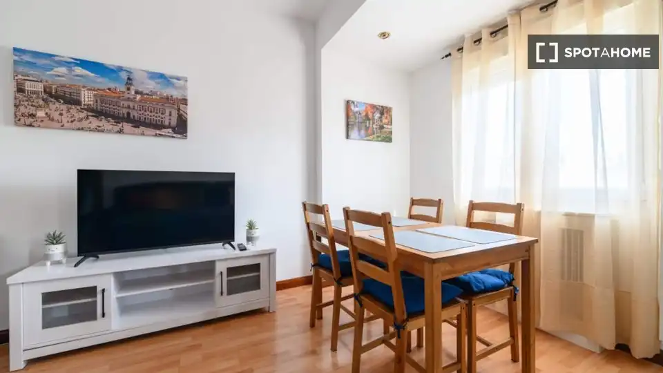 Esszimmer von Wohnung zur Miete in Madrid mit Klimaanlage, Heizung und Möbliert