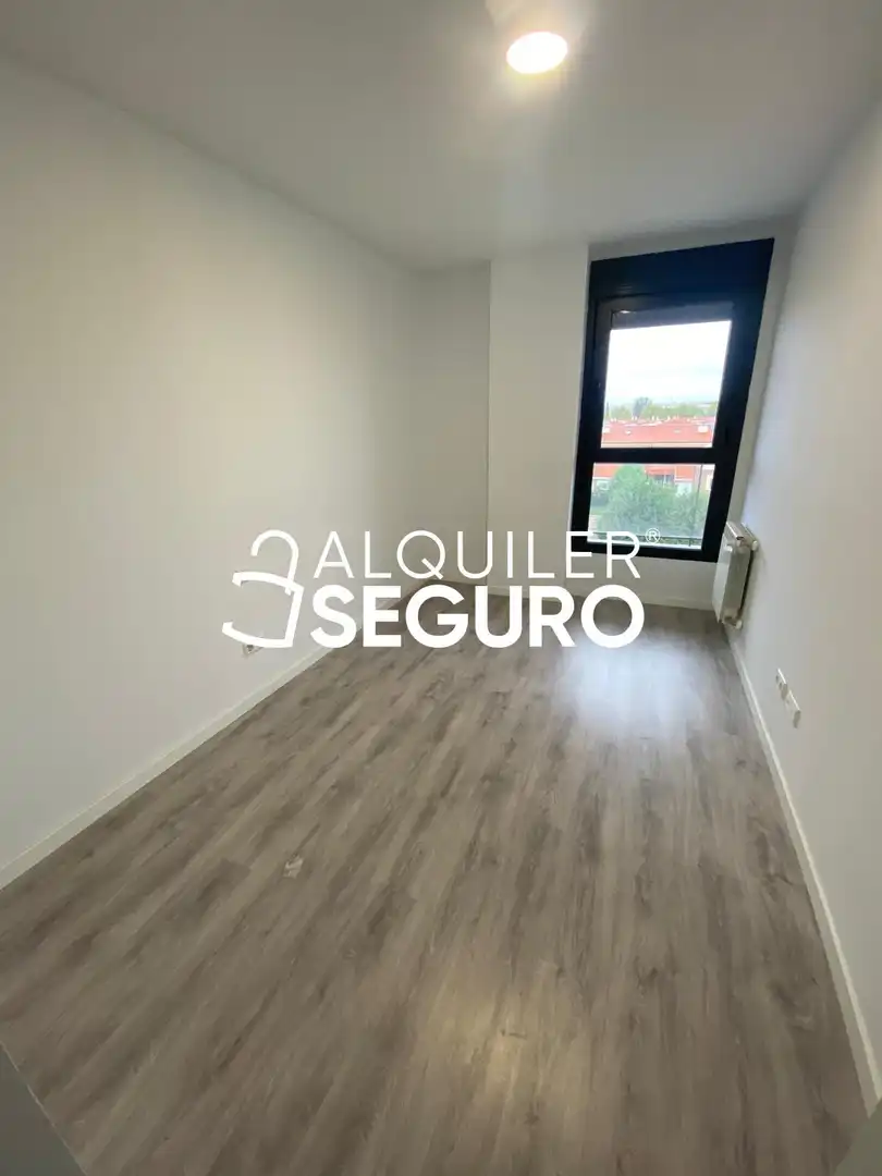 Bedroom of Flat for rent in Alovera, Guadalajara