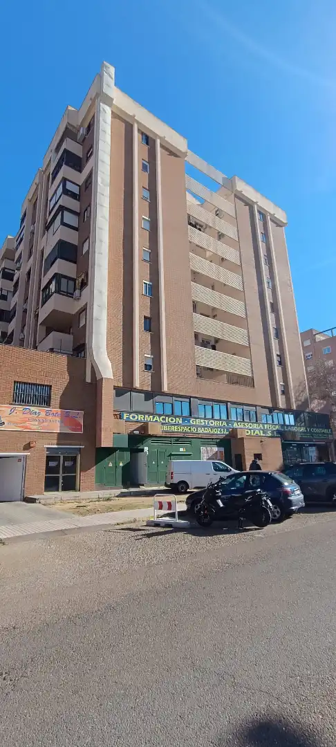 Garage for rent in Avenida Sinforiano Madroñero, 18, Valdepasillas - La Paz - Huerta Rosales