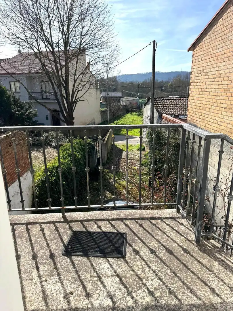 Terrassa de Casa adosada en venda en Verín