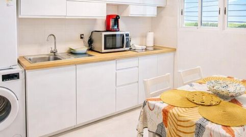 Foto 2 de Apartamento en venta en Avenida Pueblos de Los, San Eugenio Bajo, Adeje