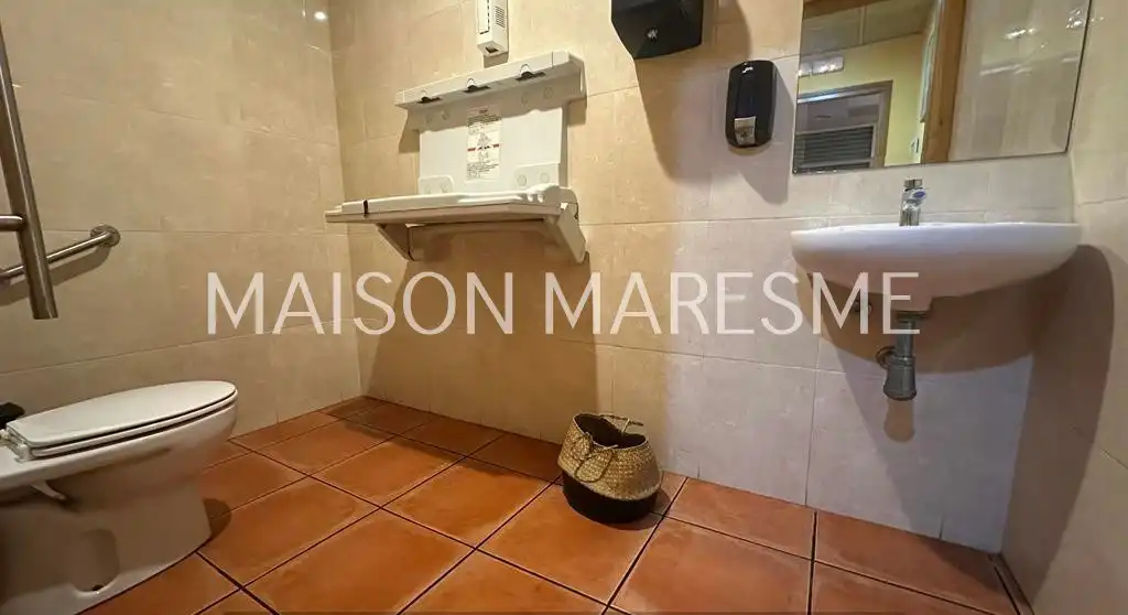 Local comercial en venda a Canet de Mar, imagen 6