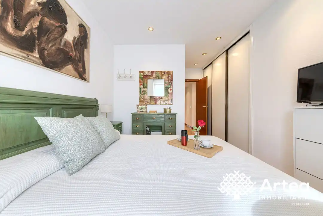 Habitación de Piso en venta en Bilbao  con Calefacción y Trastero