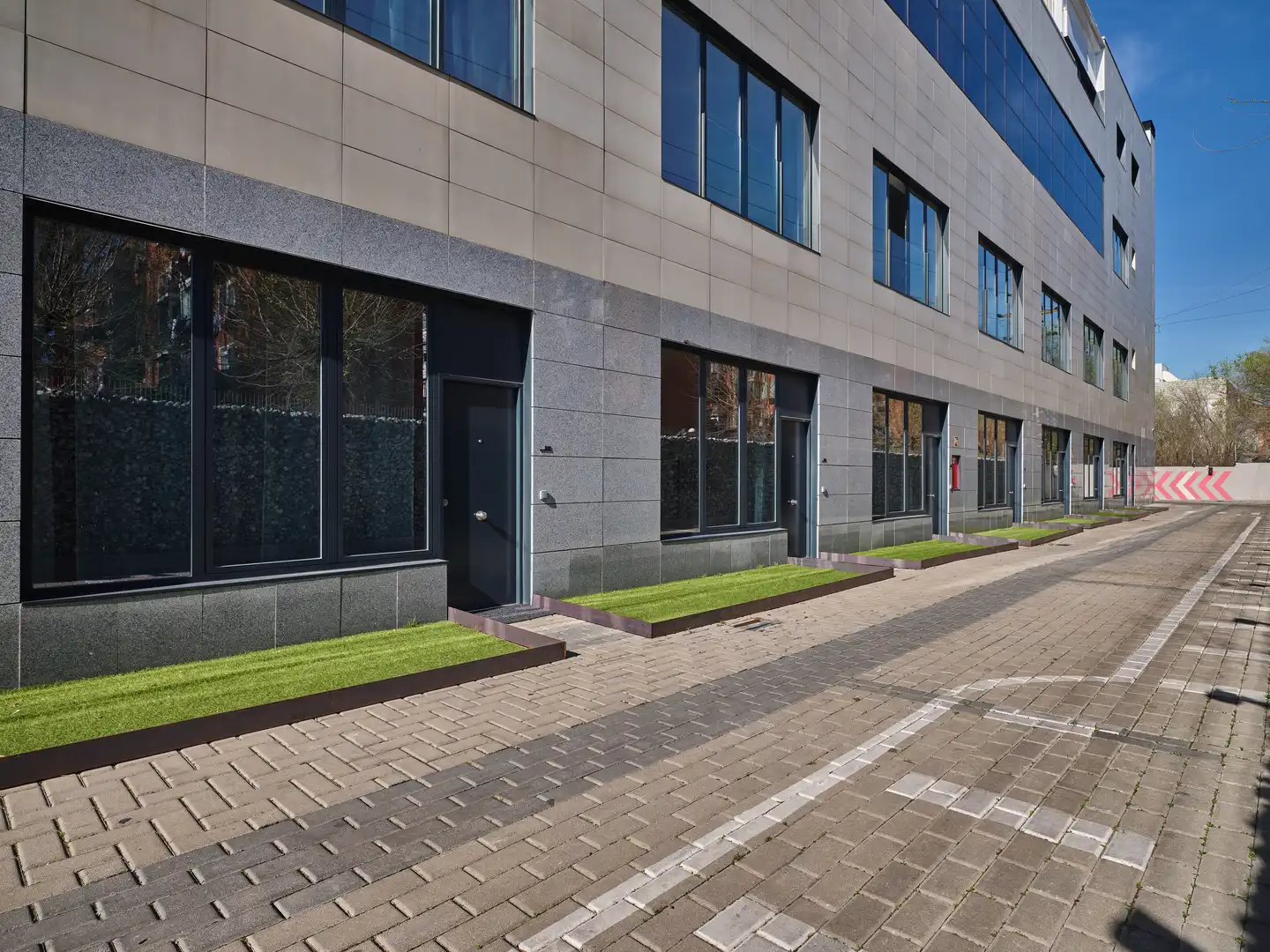 Exterior view of Apartments for rent in Madrid  with Air Conditioner, Parquet flooring and Furnished