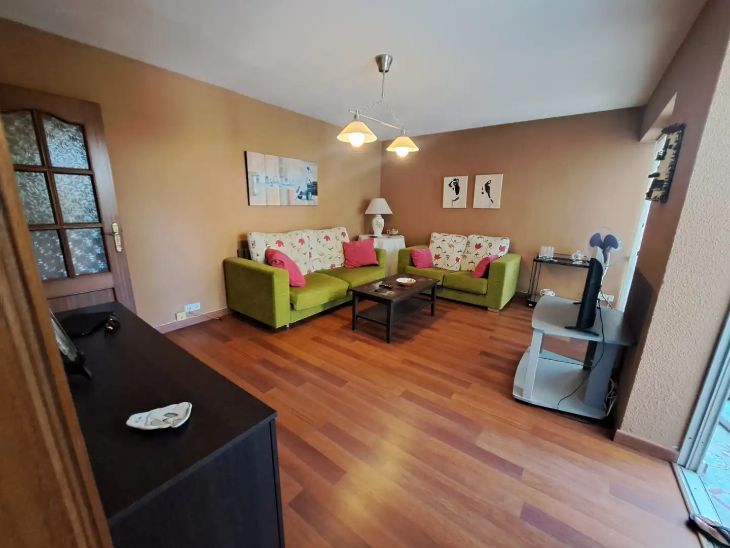 Sala de estar de Piso de alquiler en Marbella con Calefacción, Terraza y Amueblado