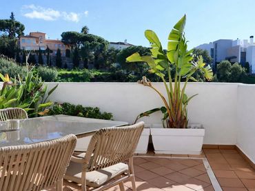 Àtic amb piscina de lloguer a Elviria - Cabopino