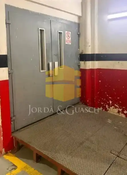 Nau industrial amb ascensor de lloguer a Carrer dels Motors 86, imagen 7