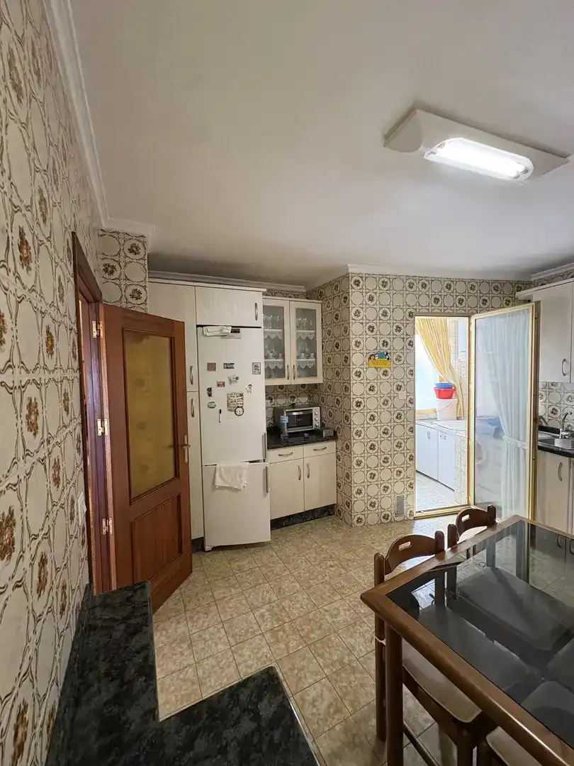 Küche von Wohnung zum Verkauf in  Albacete Capital mit Klimaanlage und Balkon