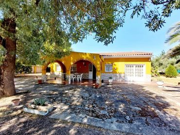 Villa zum Verkauf in Dehesilla de Calamón - Campomanes