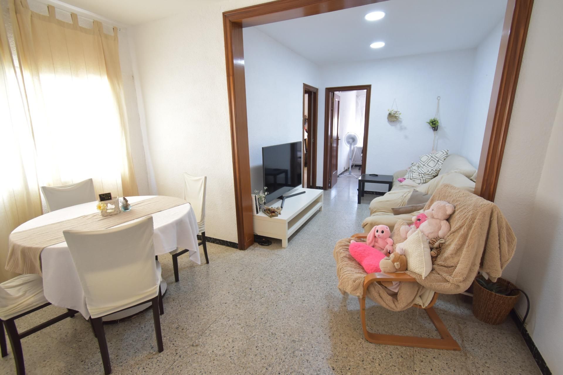 Living room of Flat for sale in  Barcelona Capital  with Heating