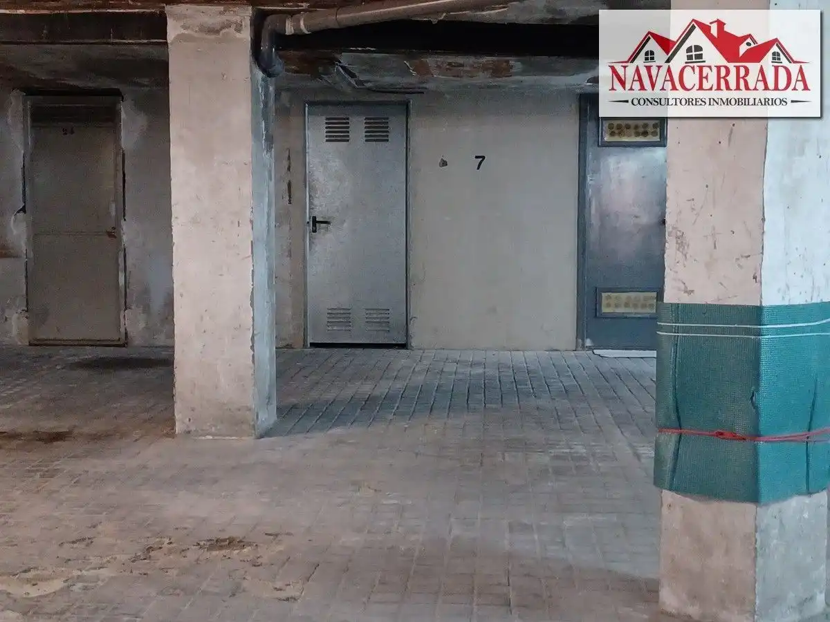 Garage zum Verkauf in Navacerrada