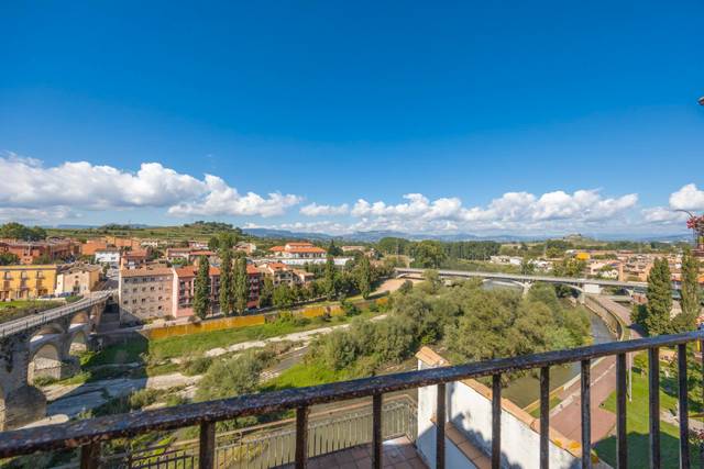 Piso en Venta en Roda de Ter