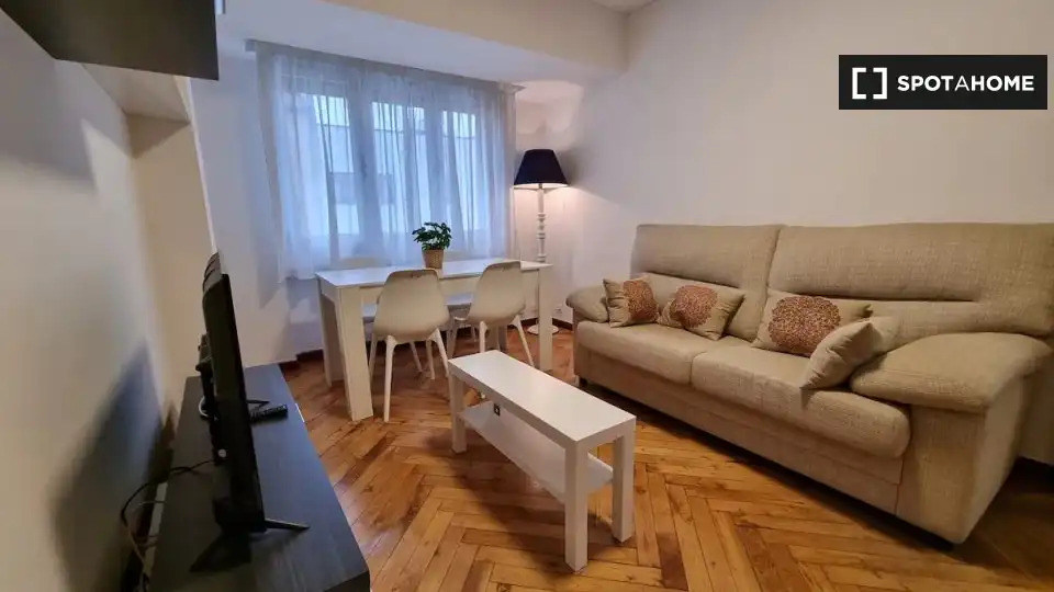 Habitació a Parque San Francisco - Uría