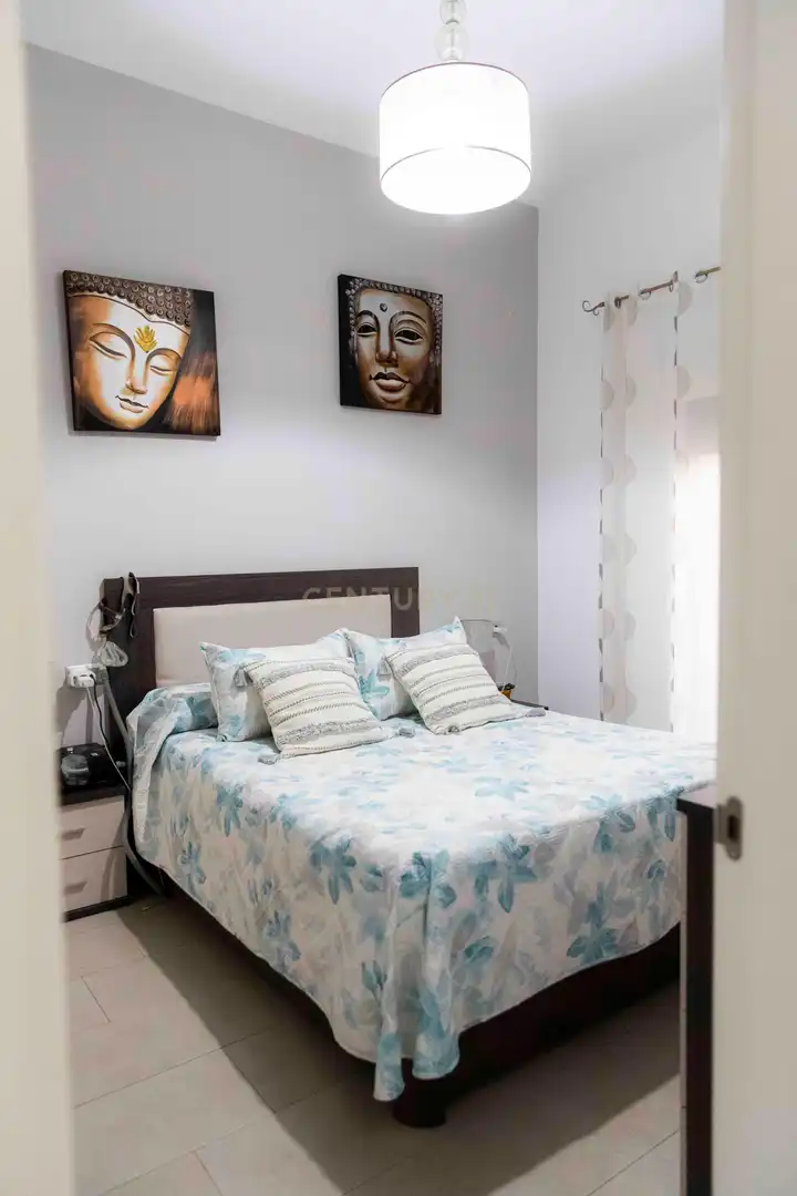 Schlafzimmer von Wohnung zum Verkauf in Campillos mit Klimaanlage, Privatgarten und Gemeinschaftspool