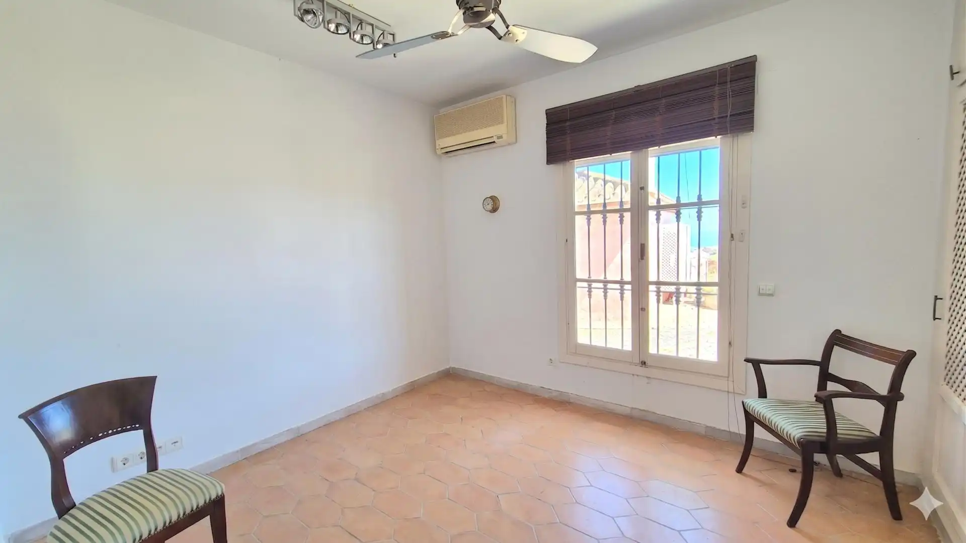 Casa con terrazza in vendita a El Madroñal, imagen 16