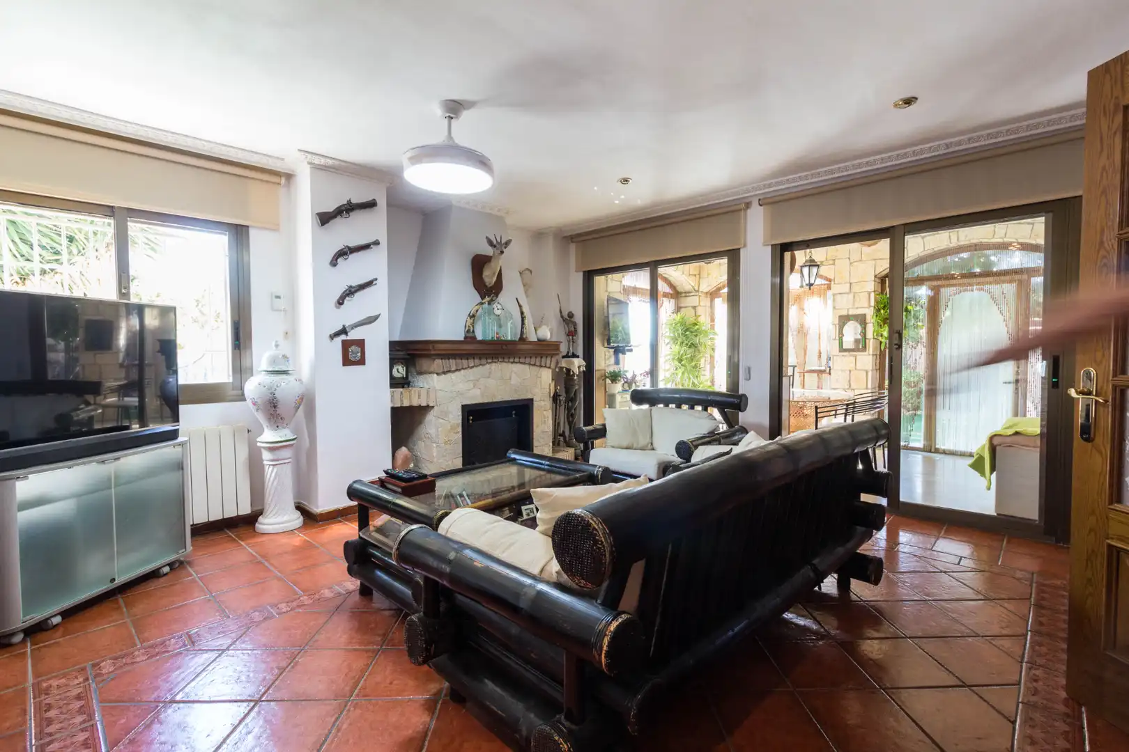 Living room of Houses for sale in Cambrils  with Heating, Private garden and Terrace