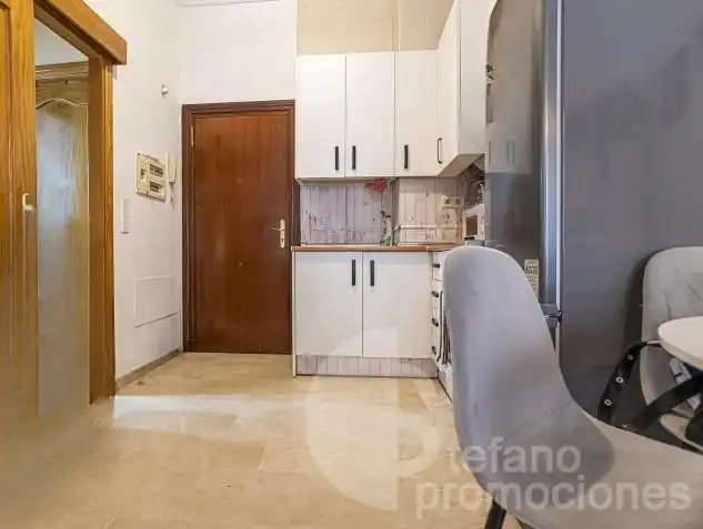 Cuina de Planta baixa en venda en Málaga amb Aire condicionat i Moblat