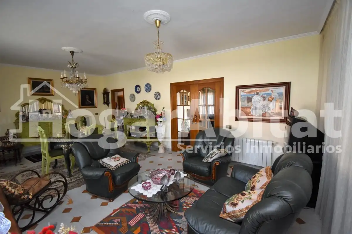 Sala d'estar de Casa o xalet en venda en Burriana / Borriana amb Calefacció, Jardí privat i Terrassa