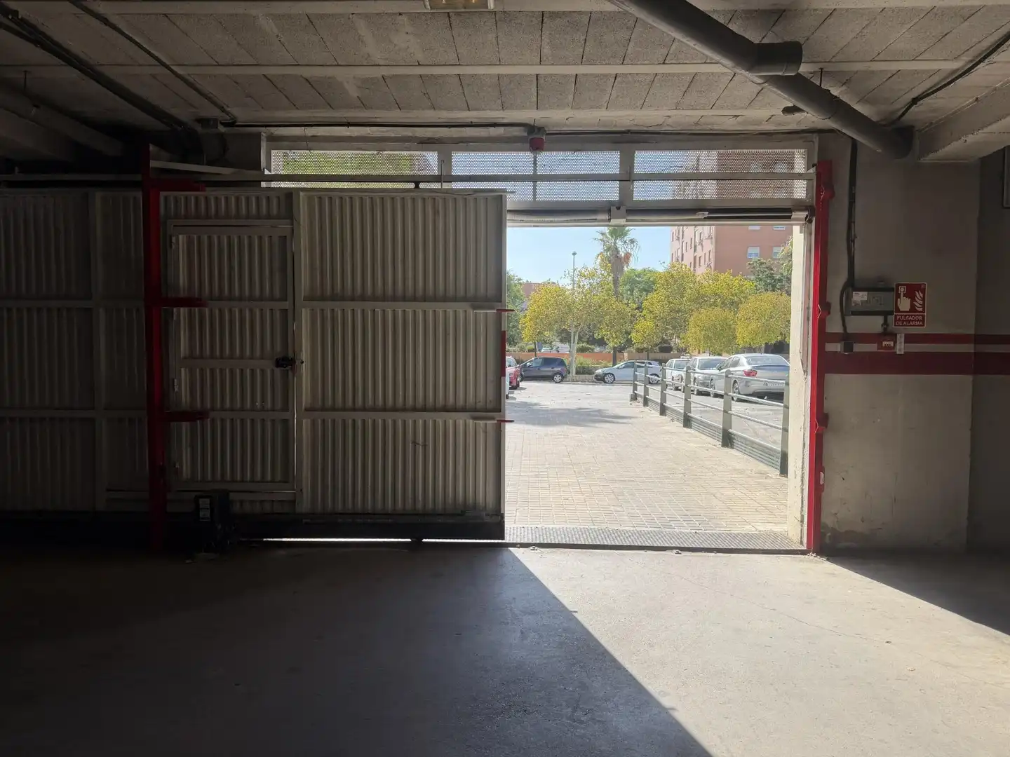 Piso con terraza en venta en Calle TRES CARABELAS, imagen 32