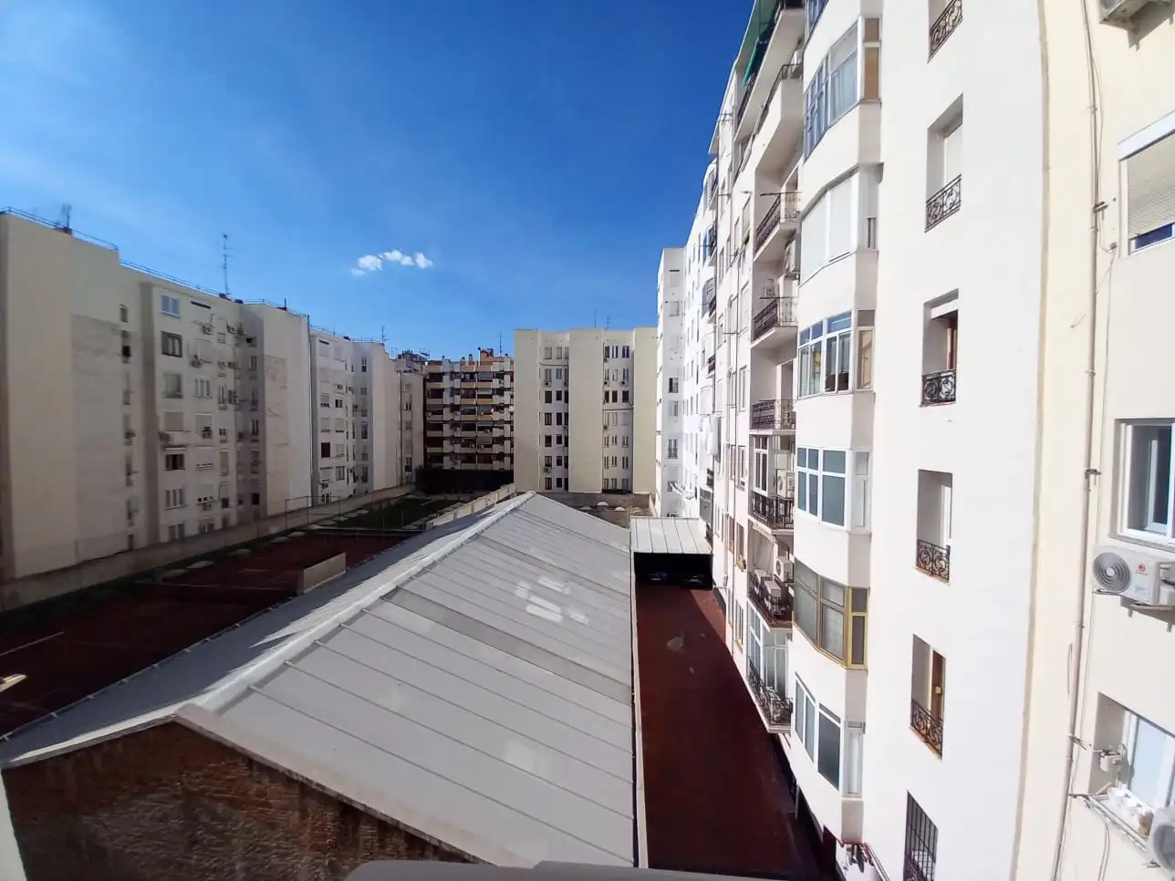 Vista exterior de Pis de lloguer en Madrid amb Aire condicionat, Calefacció i Traster