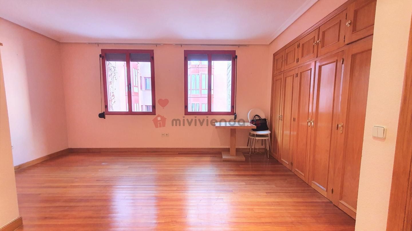 null hab, 37m² en Universidad - Malasaña, Centro,  Madrid Capital - Image 3