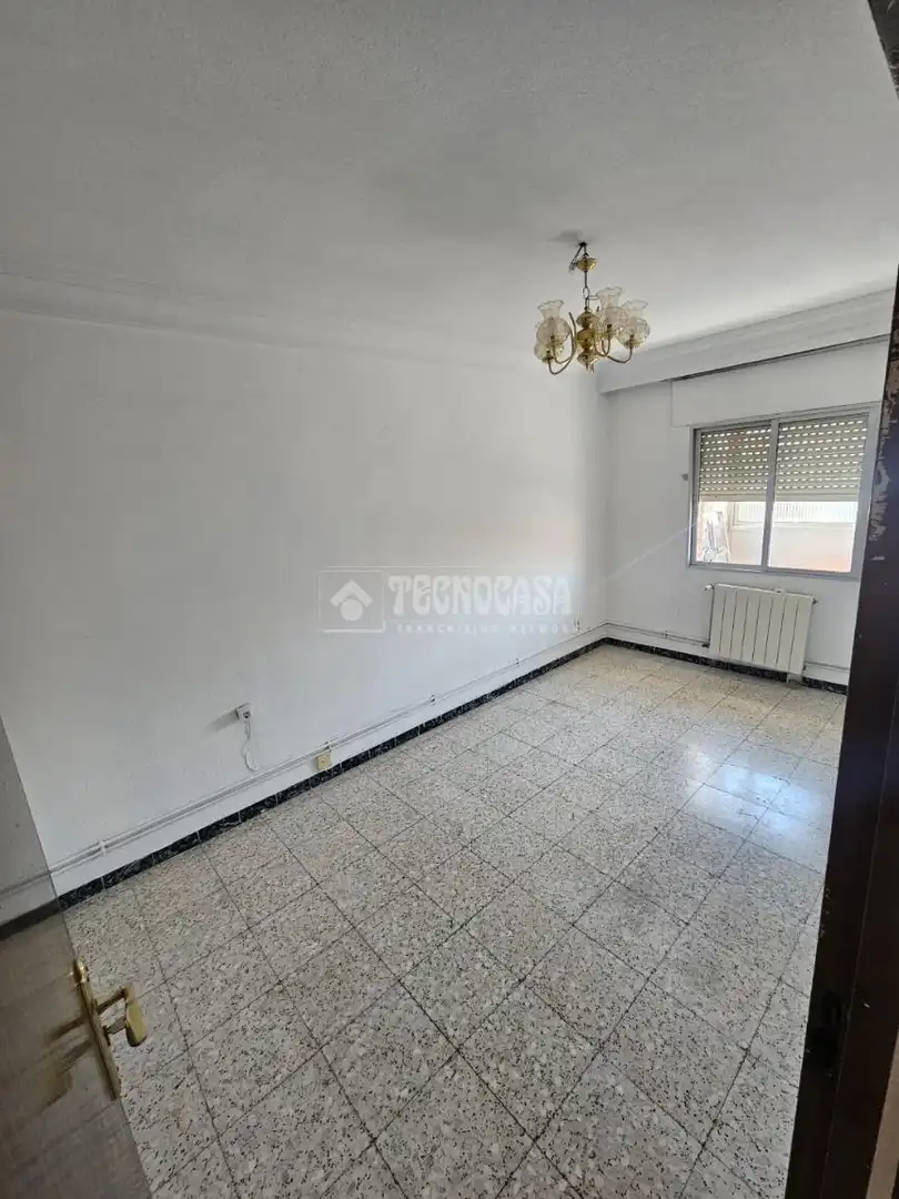 Dormitori de Pis en venda en Madrid amb Calefacció i Terrassa
