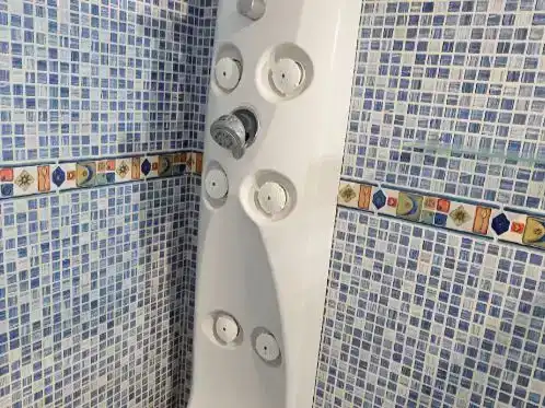 Bathroom of Flat for rent in  Pamplona / Iruña  with Parquet flooring, Storage room and Furnished
