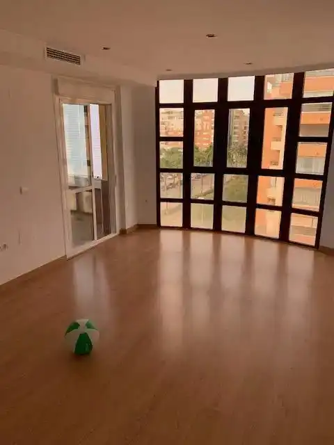 Living room of Flat for rent in Málaga  with Air Conditioner, Heating and Parquet flooring