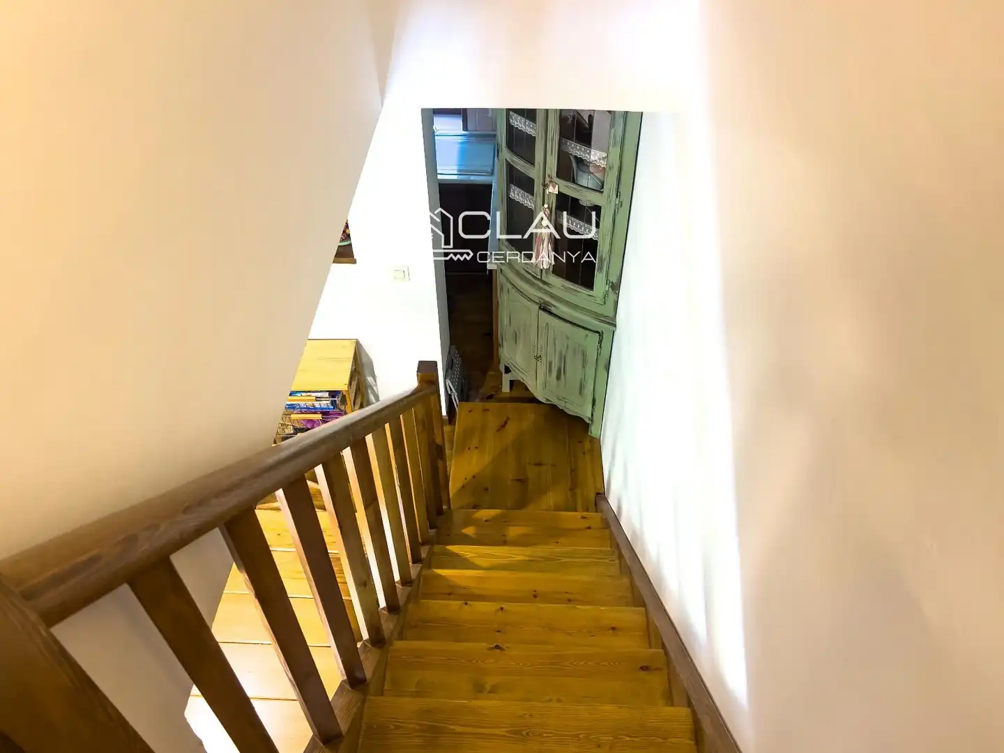 Einfamilien-Reihenhaus zur Miete in Isòvol mit Heizung, Parkett und Terrasse