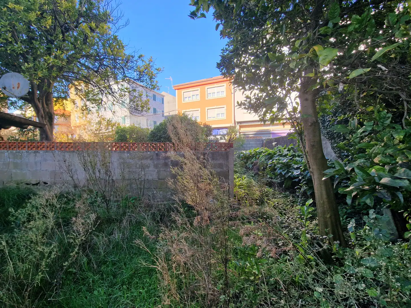Casa adosada en venda en Narón amb Jardí privat
