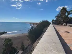 Vista exterior de Àtic de lloguer en San Bartolomé de Tirajana amb Moblat i Piscina comunitària