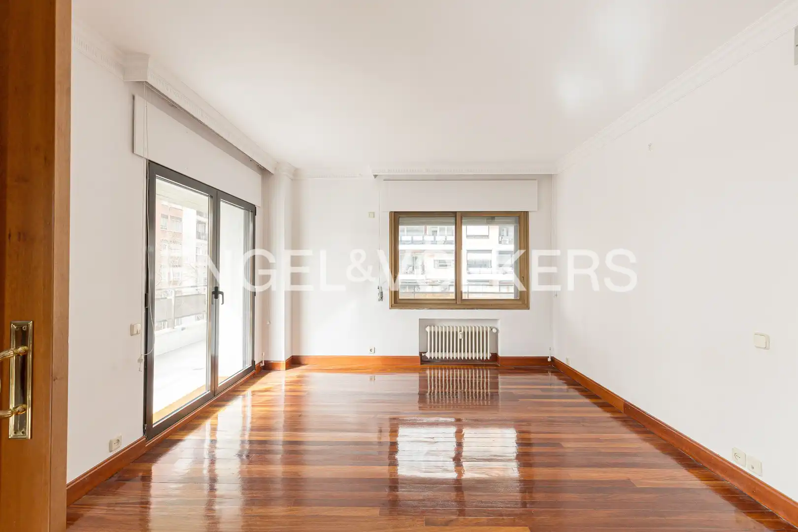 Exterior view of Flat for rent in Madrid  with Air Conditioner, Heating and Private garden
