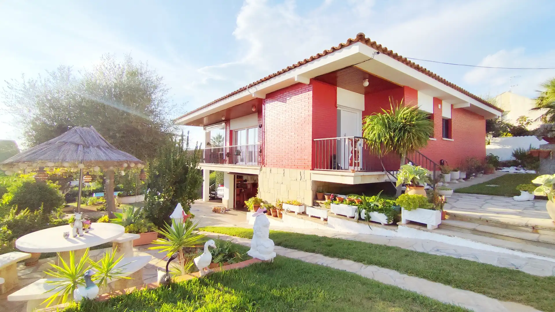 Casa o chalet en venta en Carrer de les Camèlies, Cunit Residencial