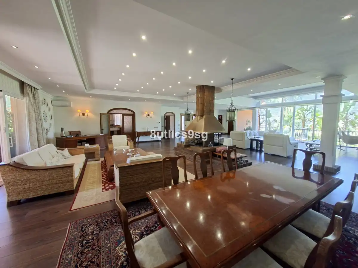 Wohnzimmer von Country house zum Verkauf in Istán, Málaga