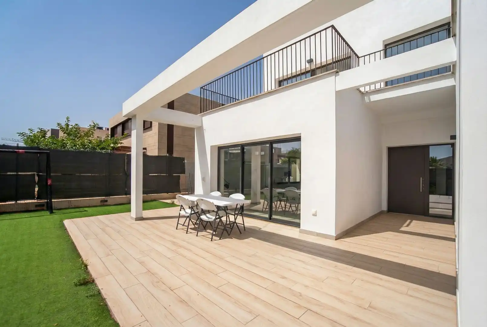 Terrassa de Casa o xalet en venda en Castellón de la Plana / Castelló de la Plana amb Aire condicionat, Calefacció i Jardí privat